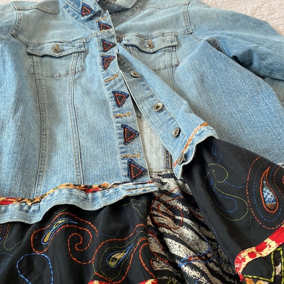 Upcycled long denim duster / jean jacket OOAK Reworked tiered appliqué boho - Picture 4 of 12